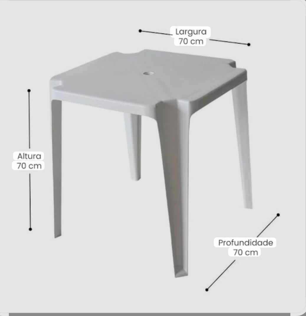 Mesa plástica quadrada com 70 cm de largura, 70 cm de profundidade e 70 cm de altura